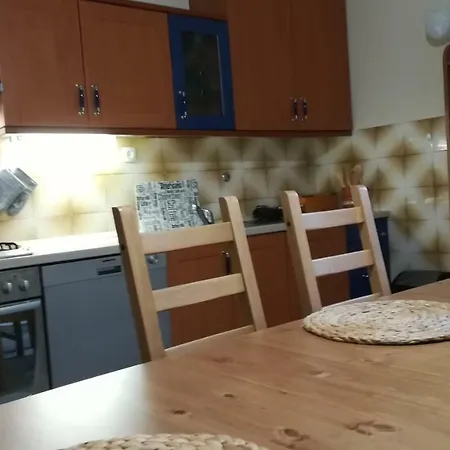 Tina Lägenhet