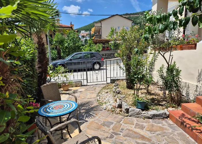 Apartamento Tina *